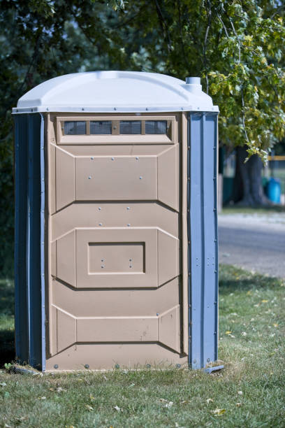 Best Portable toilet rental cost  in Davison, MI